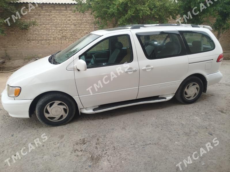 Toyota Sienna 1999 - 135 000 TMT - Murgap - img 4