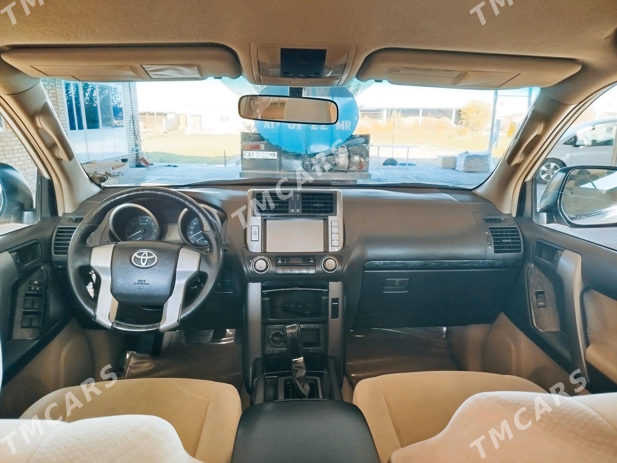 Toyota Land Cruiser Prado 2010 - 470 000 TMT - Мары - img 8