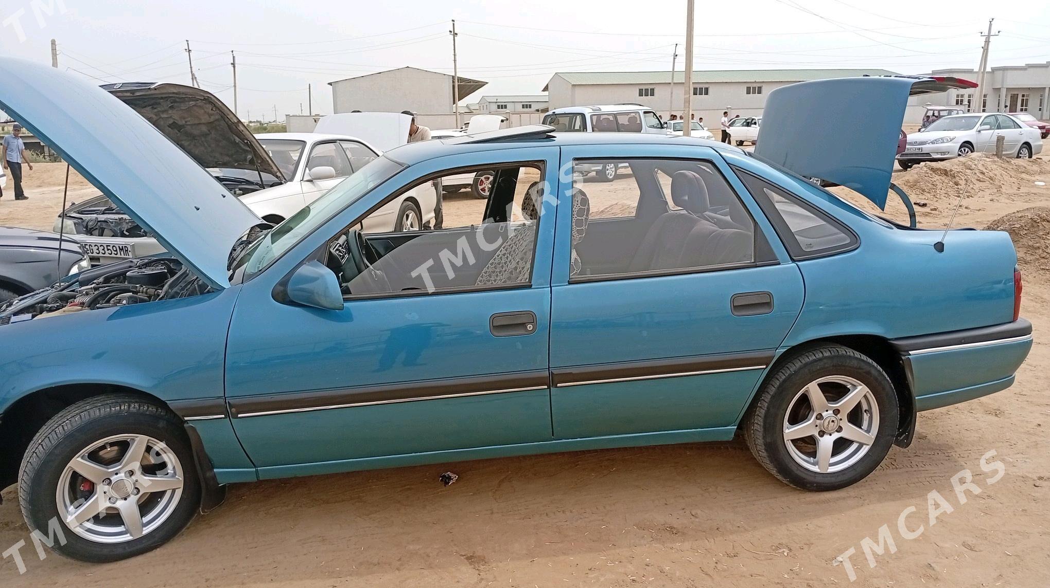 Opel Vectra 1994 - 46 000 TMT - Mary - img 4