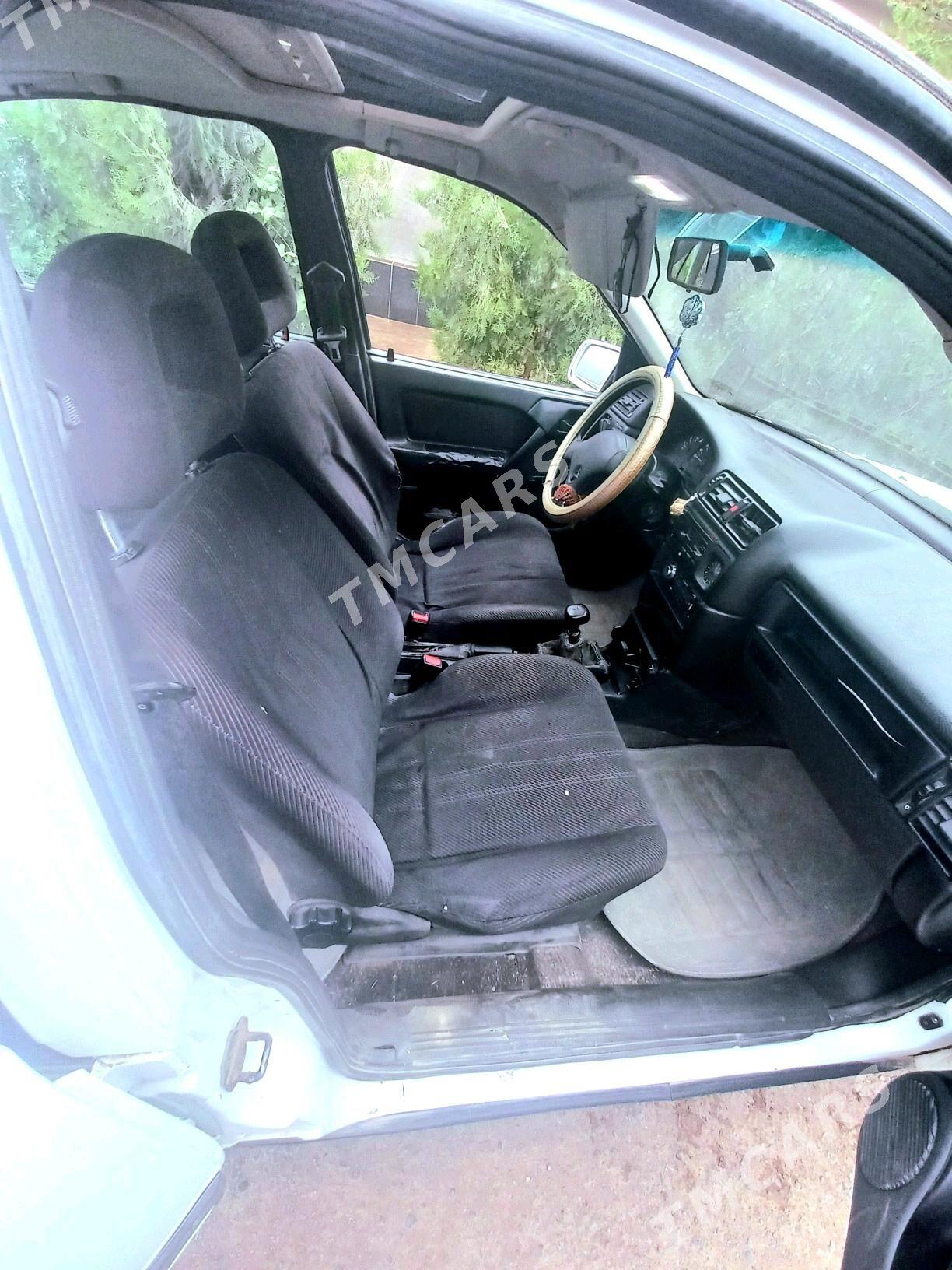 Opel Vectra 1992 - 32 000 TMT - Boldumsaz - img 7