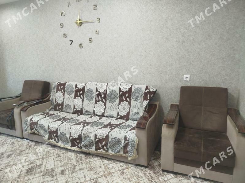 УГОЛОК - Туркменбаши - img 1