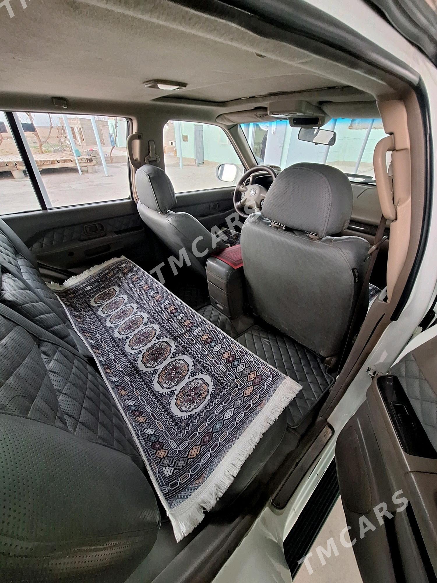 Nissan Pathfinder 2004 - 110 000 TMT - Ашхабад - img 3
