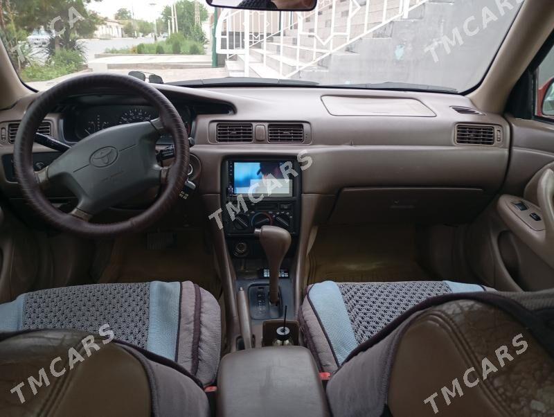 Toyota Camry 1998 - 120 000 TMT - Türkmenabat - img 2