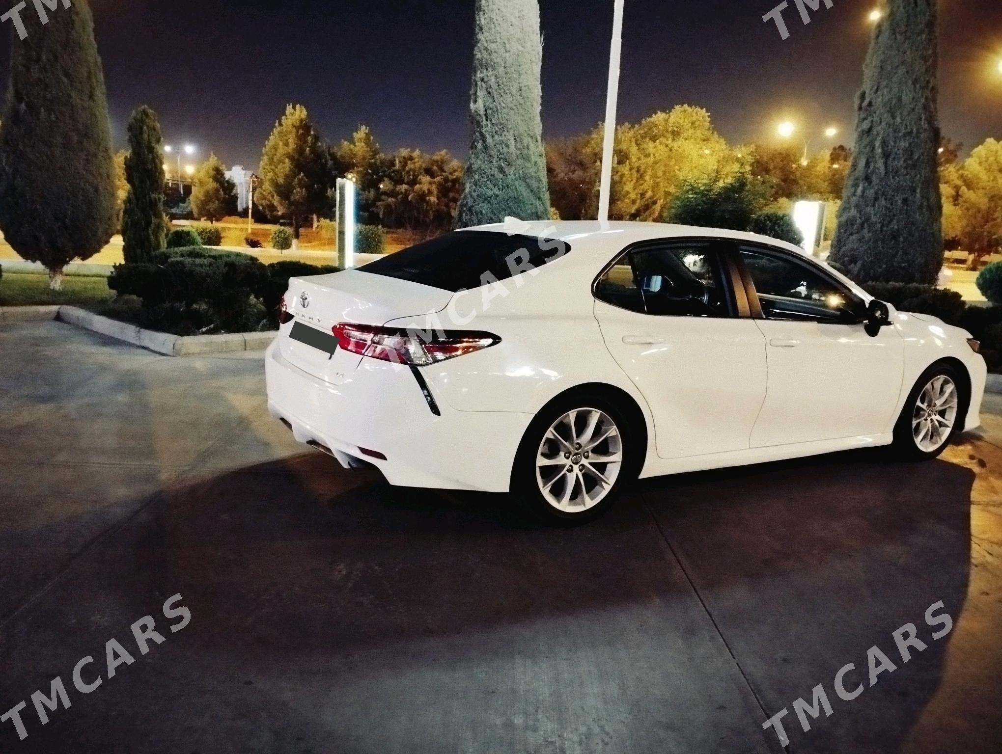 Toyota Camry 2019 - 310 000 TMT - Мары - img 3