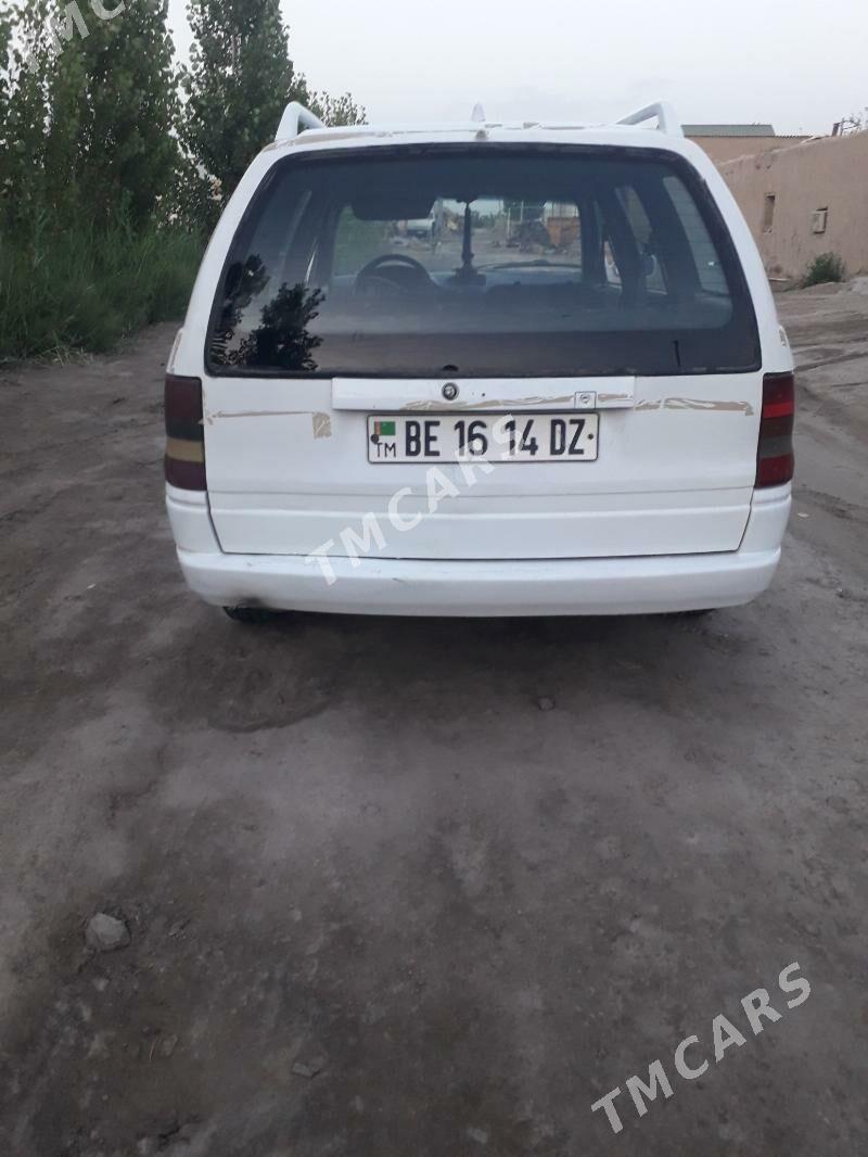 Opel Astra 1995 - 34 000 TMT - Gurbansoltan Eje - img 4