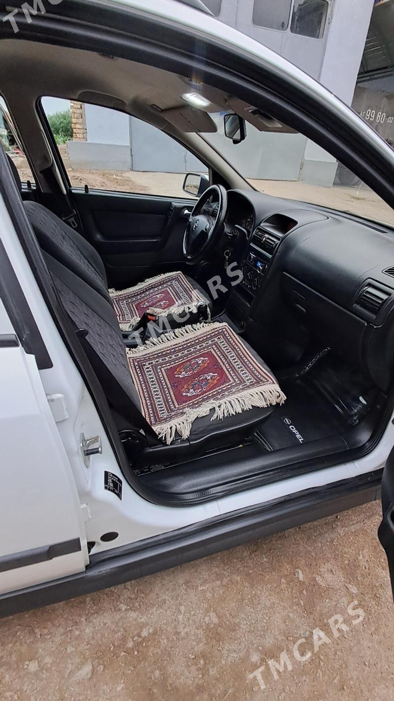 Opel Astra 2002 - 100 000 TMT - Daşoguz - img 9