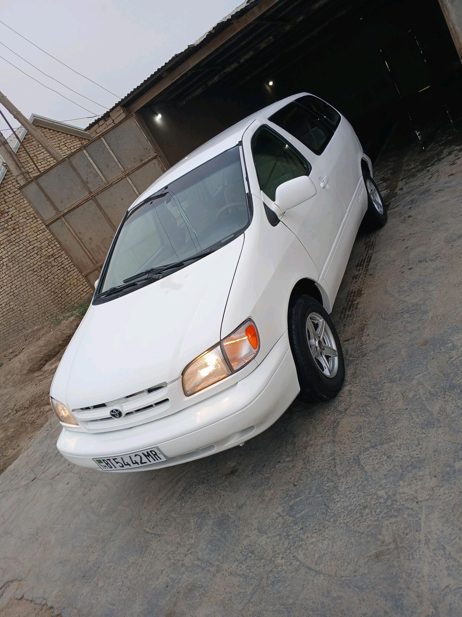 Toyota Sienna 1998 - 125 000 TMT - Мургап - img 5