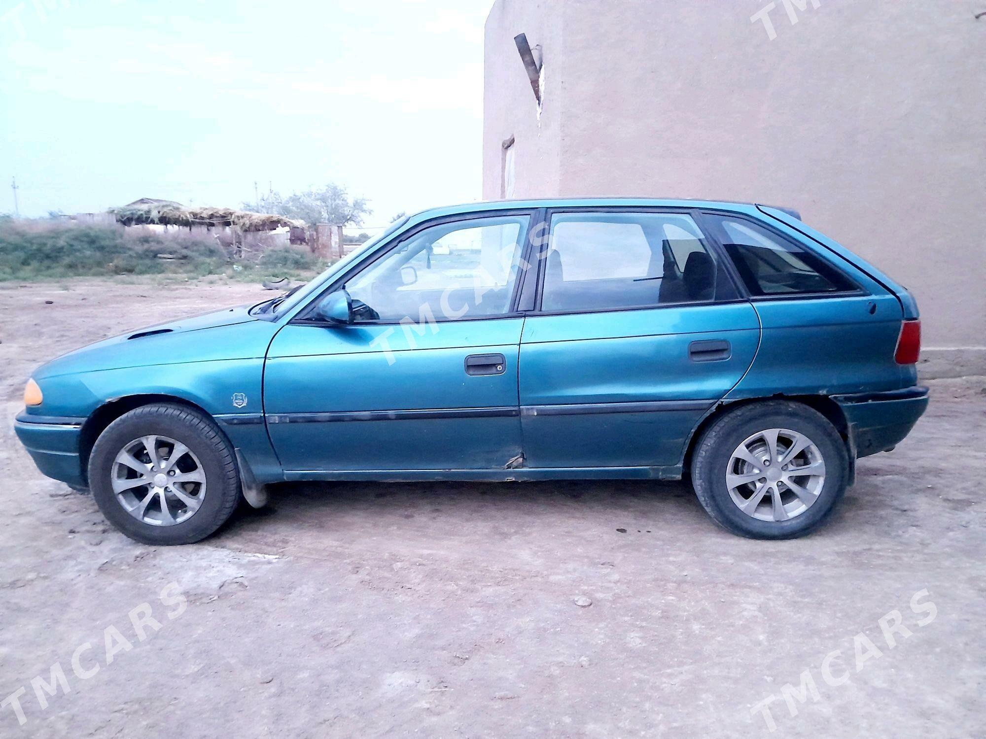 Opel Astra 1993 - 23 000 TMT - Ruhubelent etraby - img 4