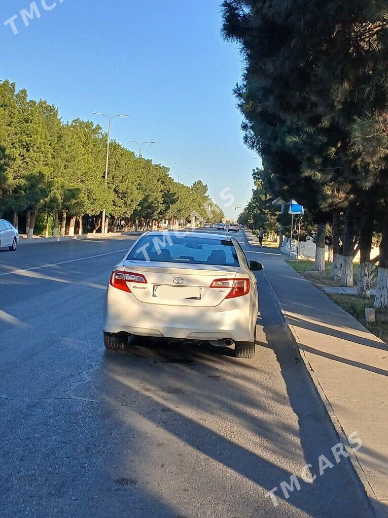 Toyota Camry 2012 - 195 000 TMT - Векильбазар - img 2