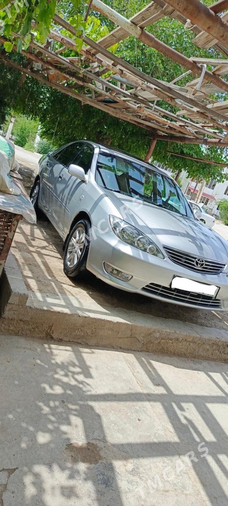 Toyota Camry 2003 - 185 000 TMT - Балканабат - img 3