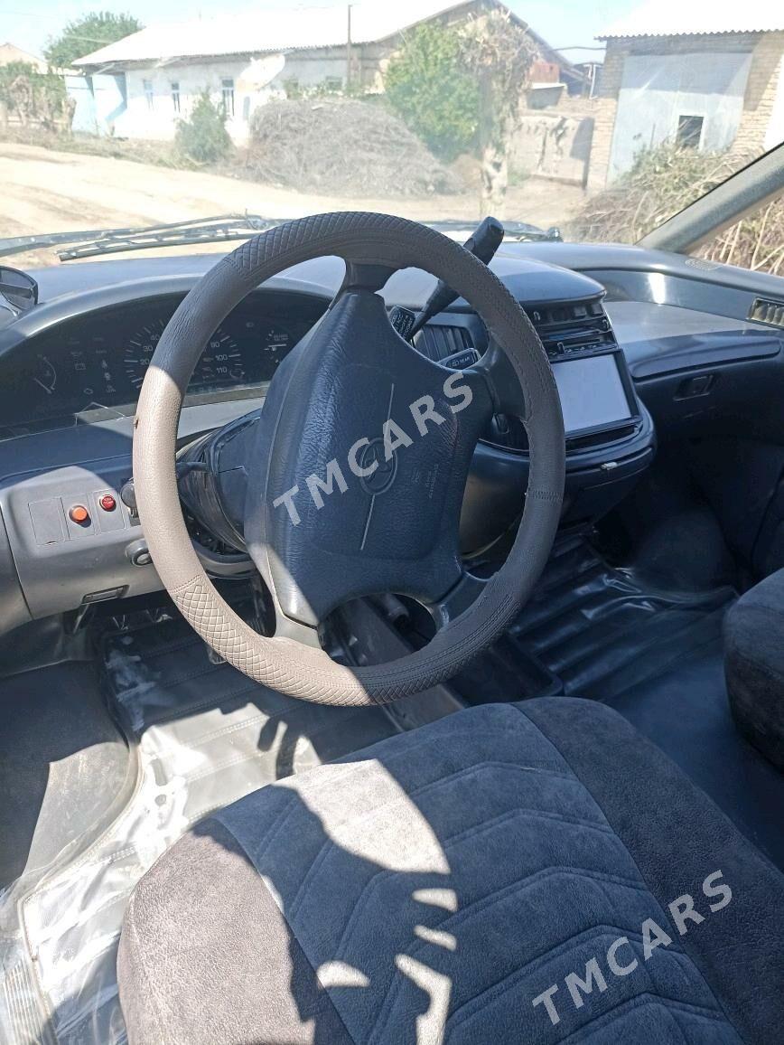 Toyota Previa 1993 - 83 000 TMT - Халач - img 3
