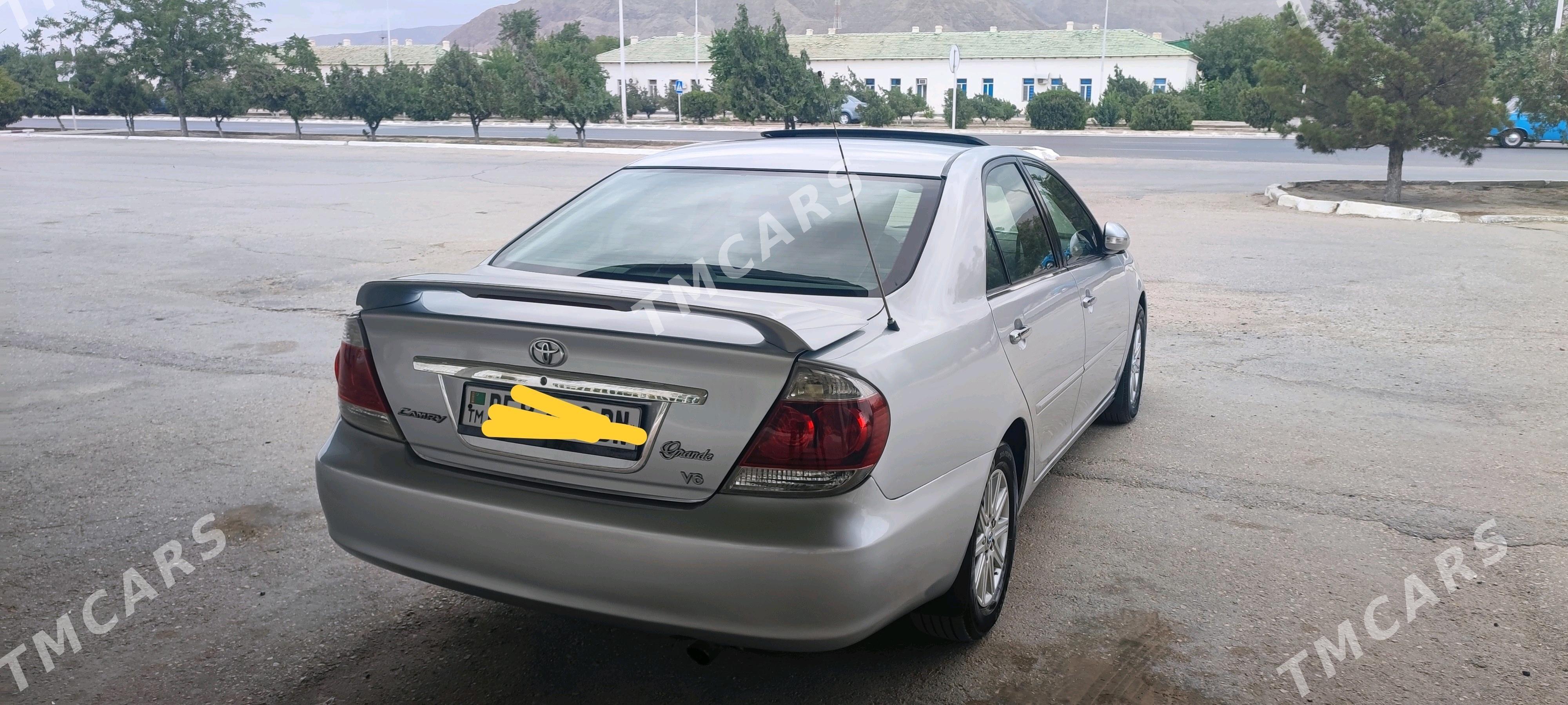 Toyota Camry 2002 - 166 000 TMT - Балканабат - img 2