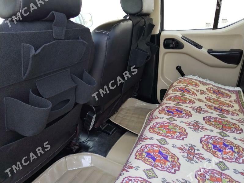 Nissan Navara 2012 - 140 000 TMT - Balkanabat - img 5