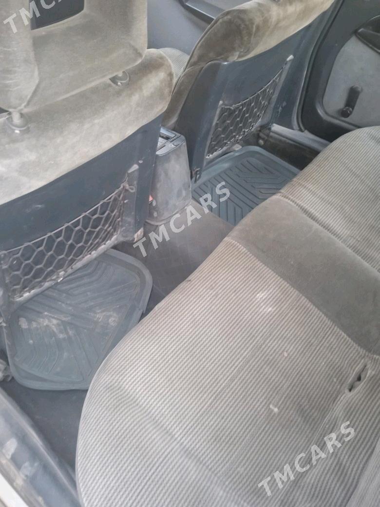 Opel Omega 1989 - 16 000 TMT - Wekilbazar - img 3