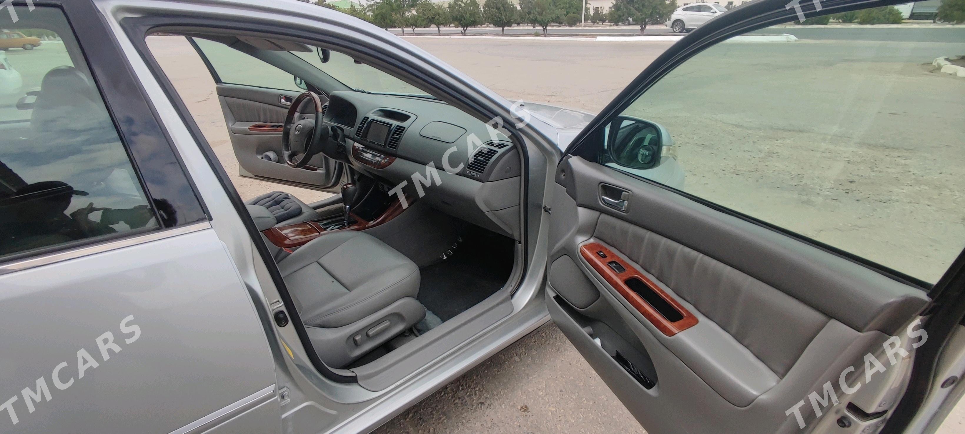 Toyota Camry 2002 - 166 000 TMT - Балканабат - img 5