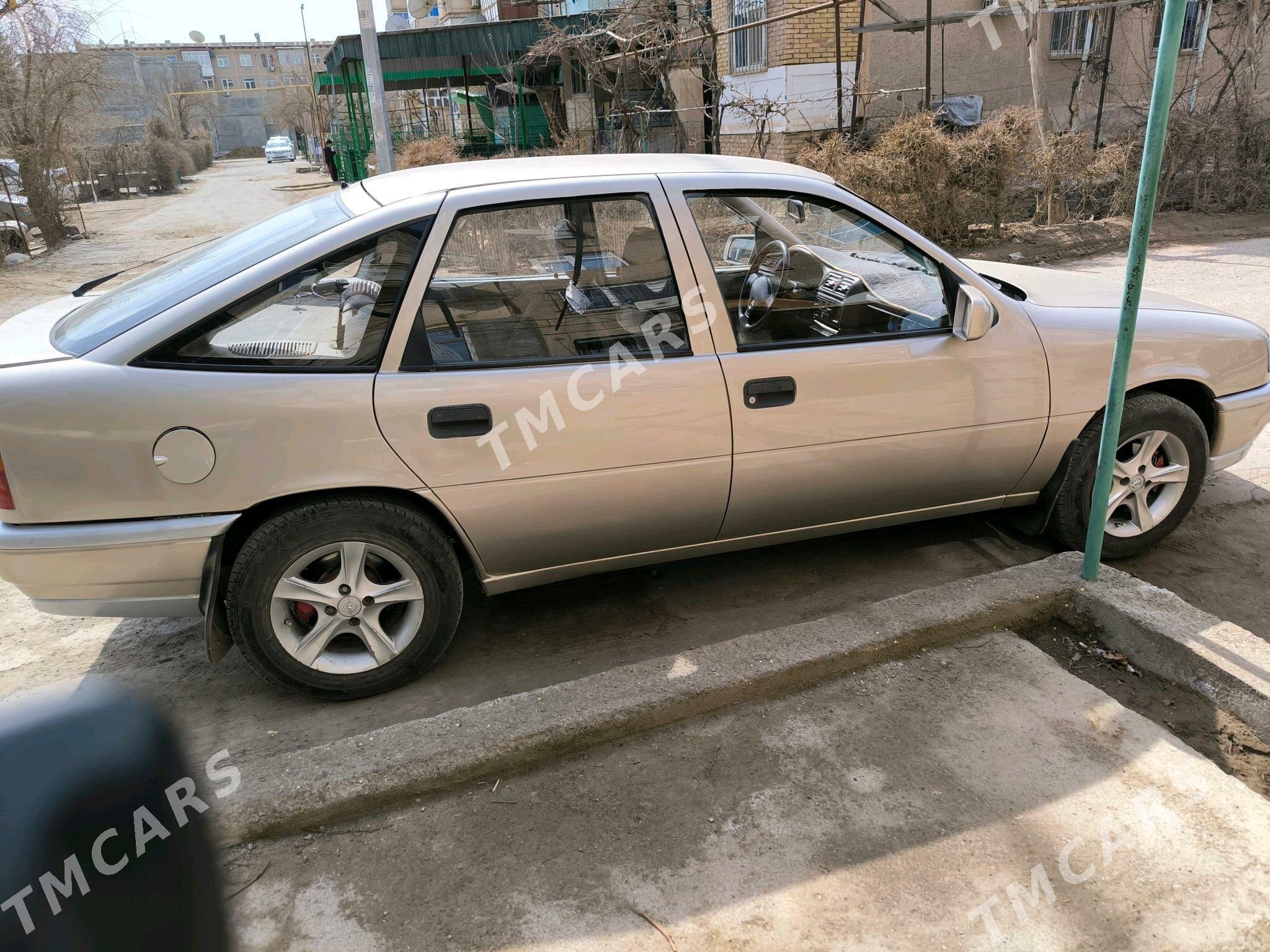 Opel Vectra 1990 - 32 000 TMT - Türkmenabat - img 9