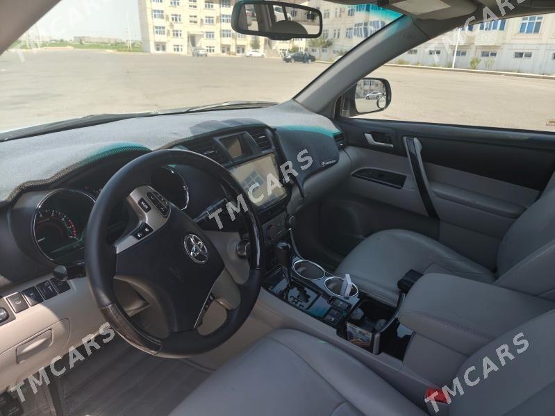 Toyota Highlander 2011 - 360 000 TMT - Туркменабат - img 2