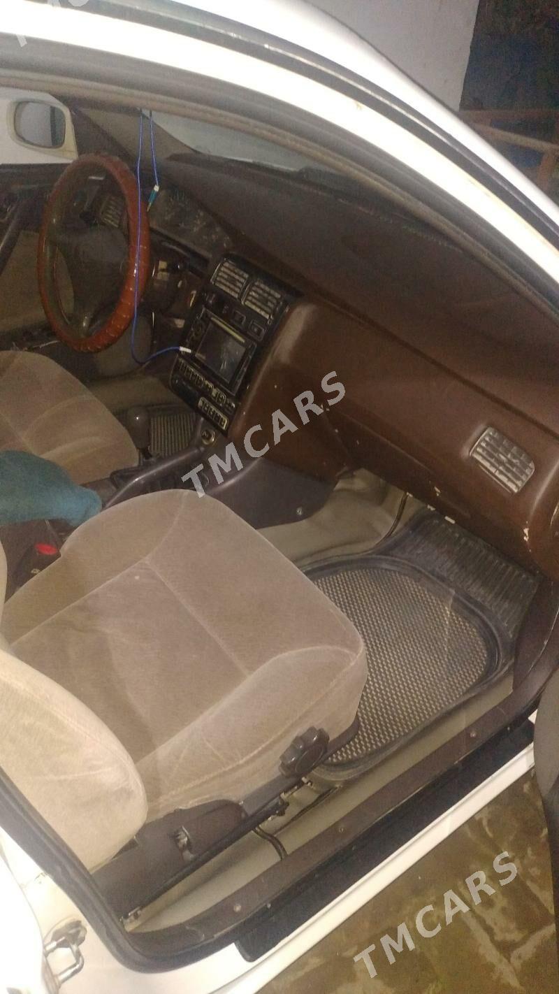 Toyota Corona 1992 - 62 000 TMT - Halaç - img 6