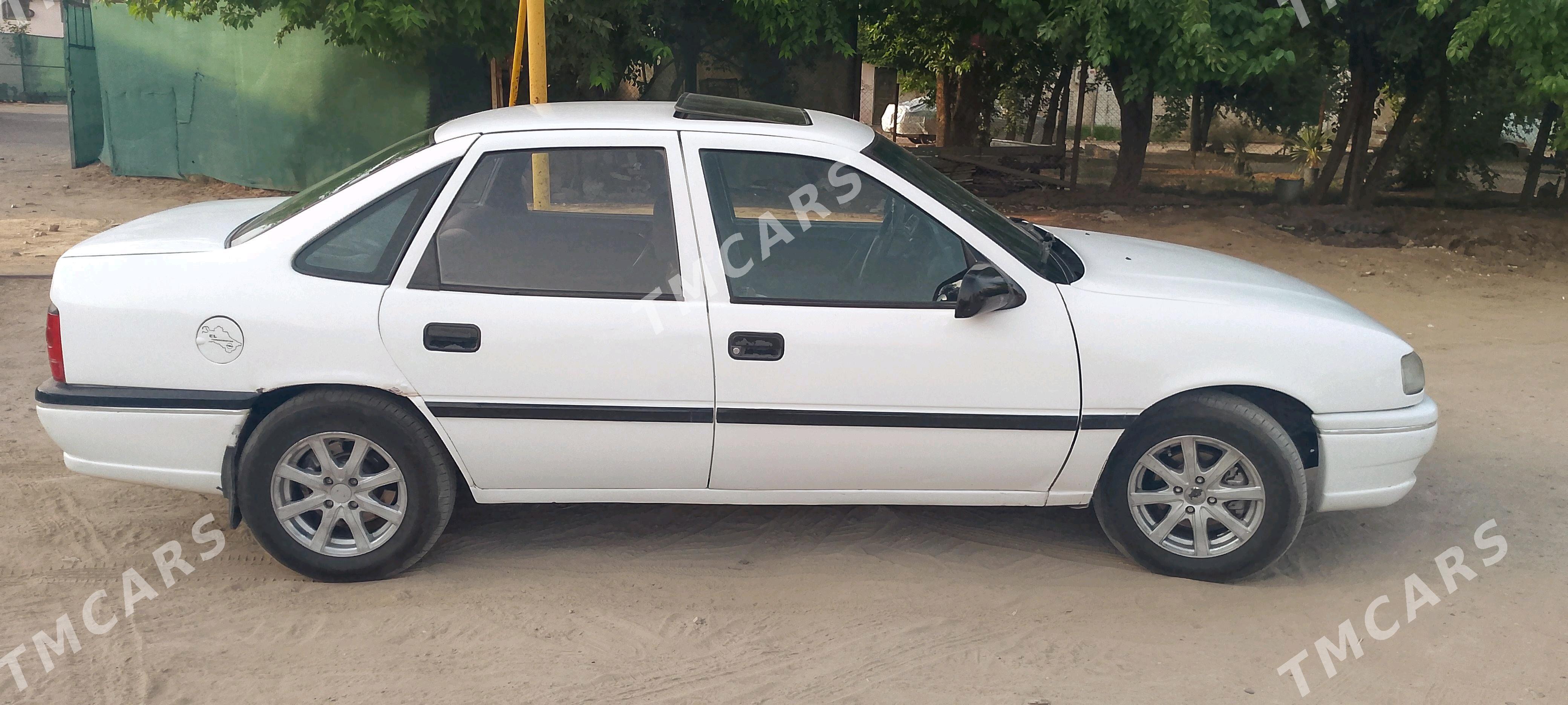 Opel Vectra 1993 - 35 000 TMT - Wekilbazar - img 2