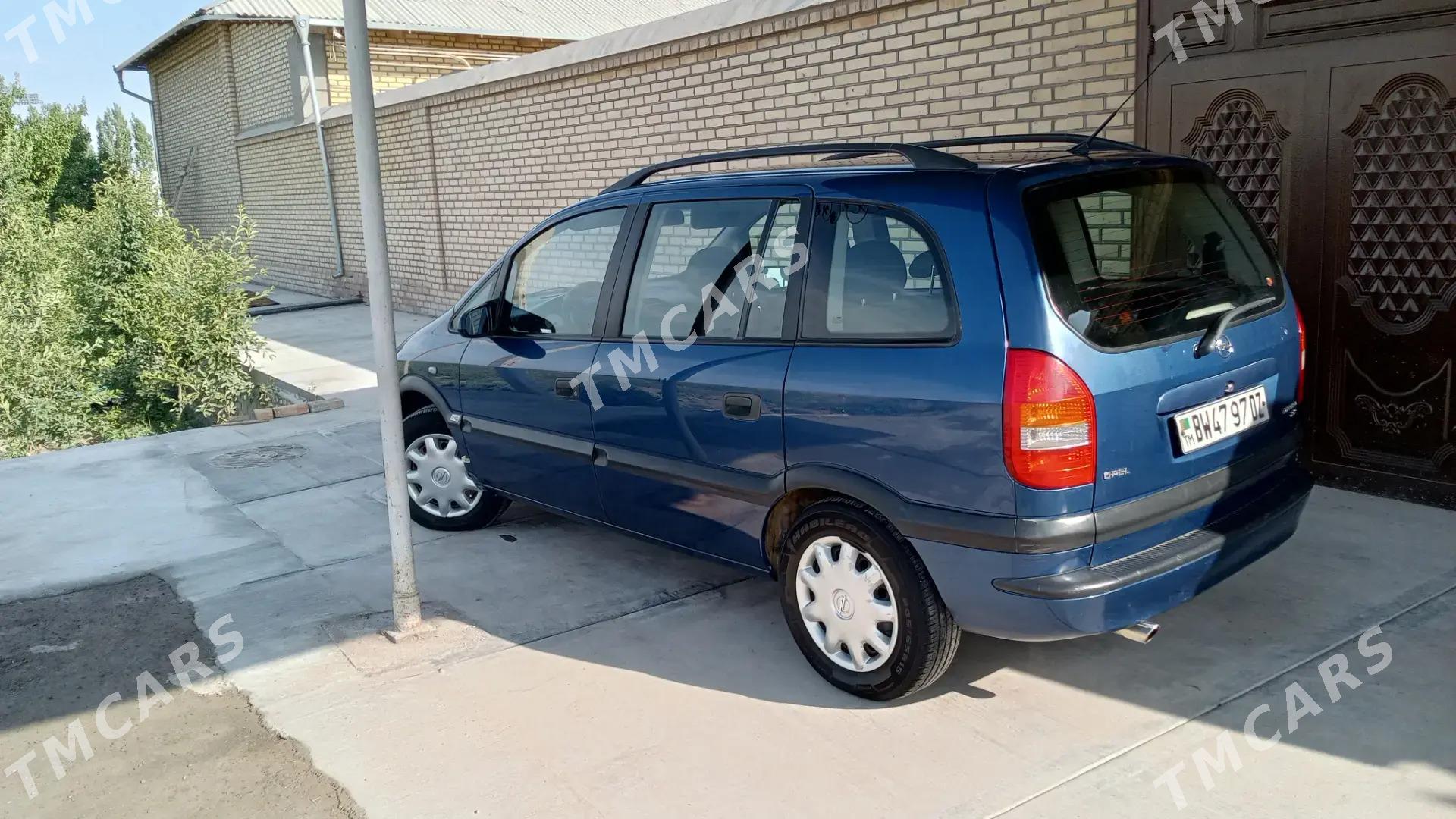 Opel Zafira 2002 - 82 000 TMT - Дашогуз - img 9