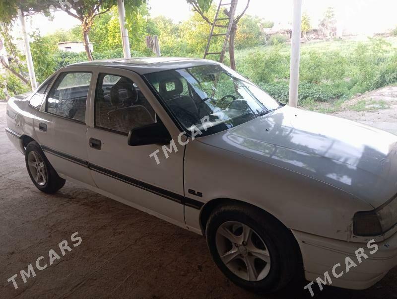 Opel Vectra 1991 - 22 000 TMT - Saýat - img 3