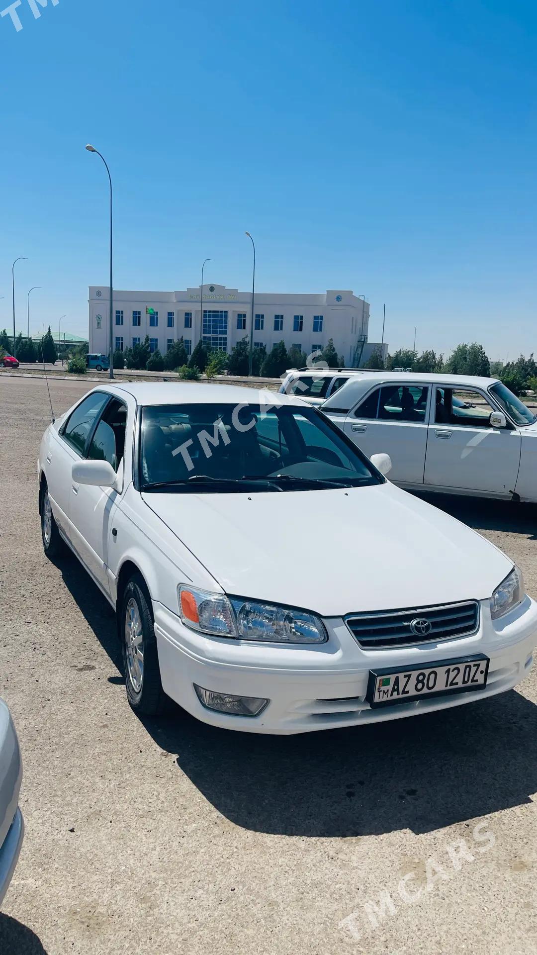 Toyota Camry 1998 - 117 000 TMT - Daşoguz - img 3