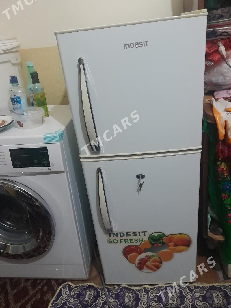 Indesit holadinik - Ruhabat (90-njy razýezd) - img 2