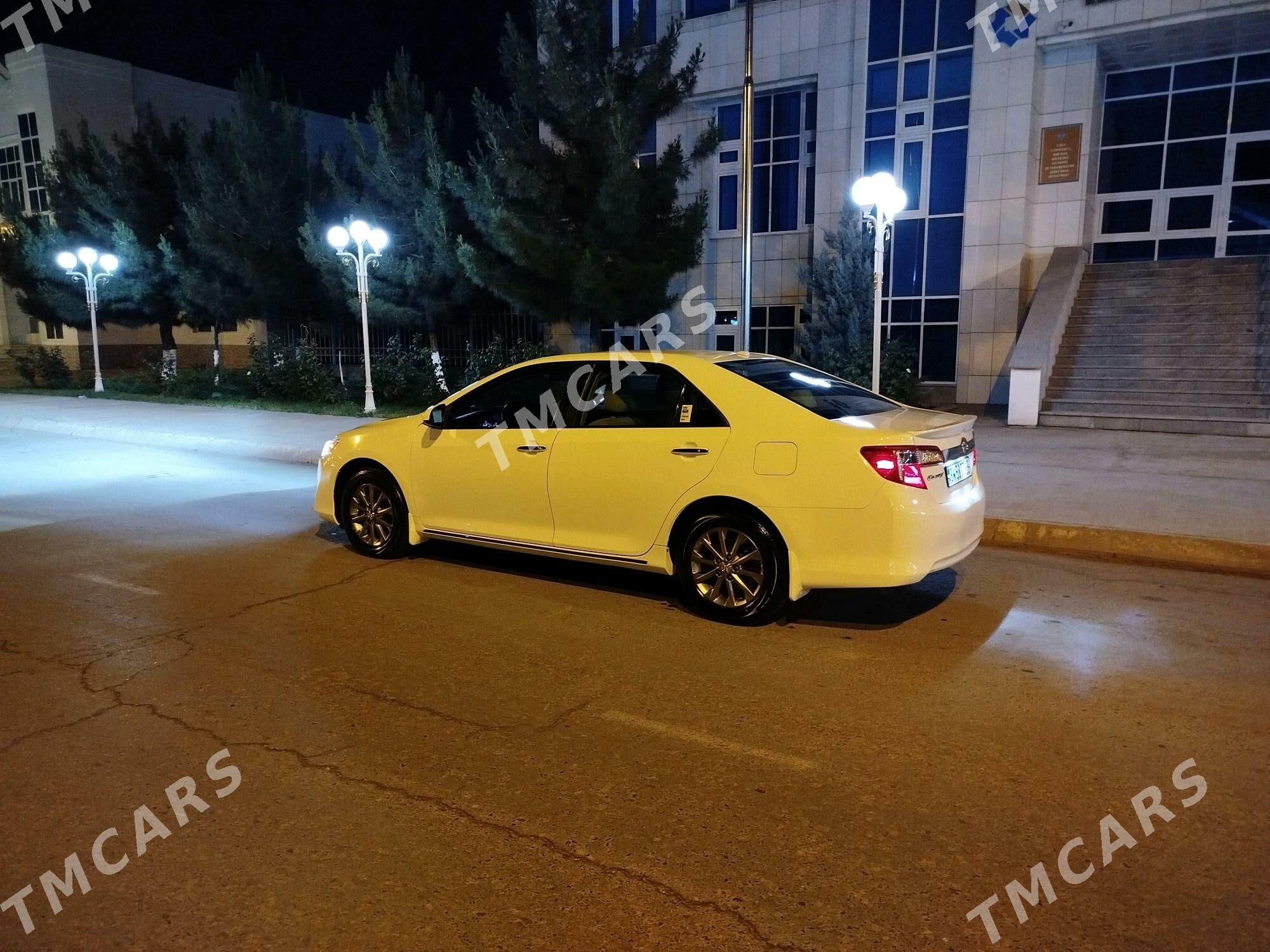 Toyota Camry 2012 - 220 000 TMT - Туркменабат - img 6