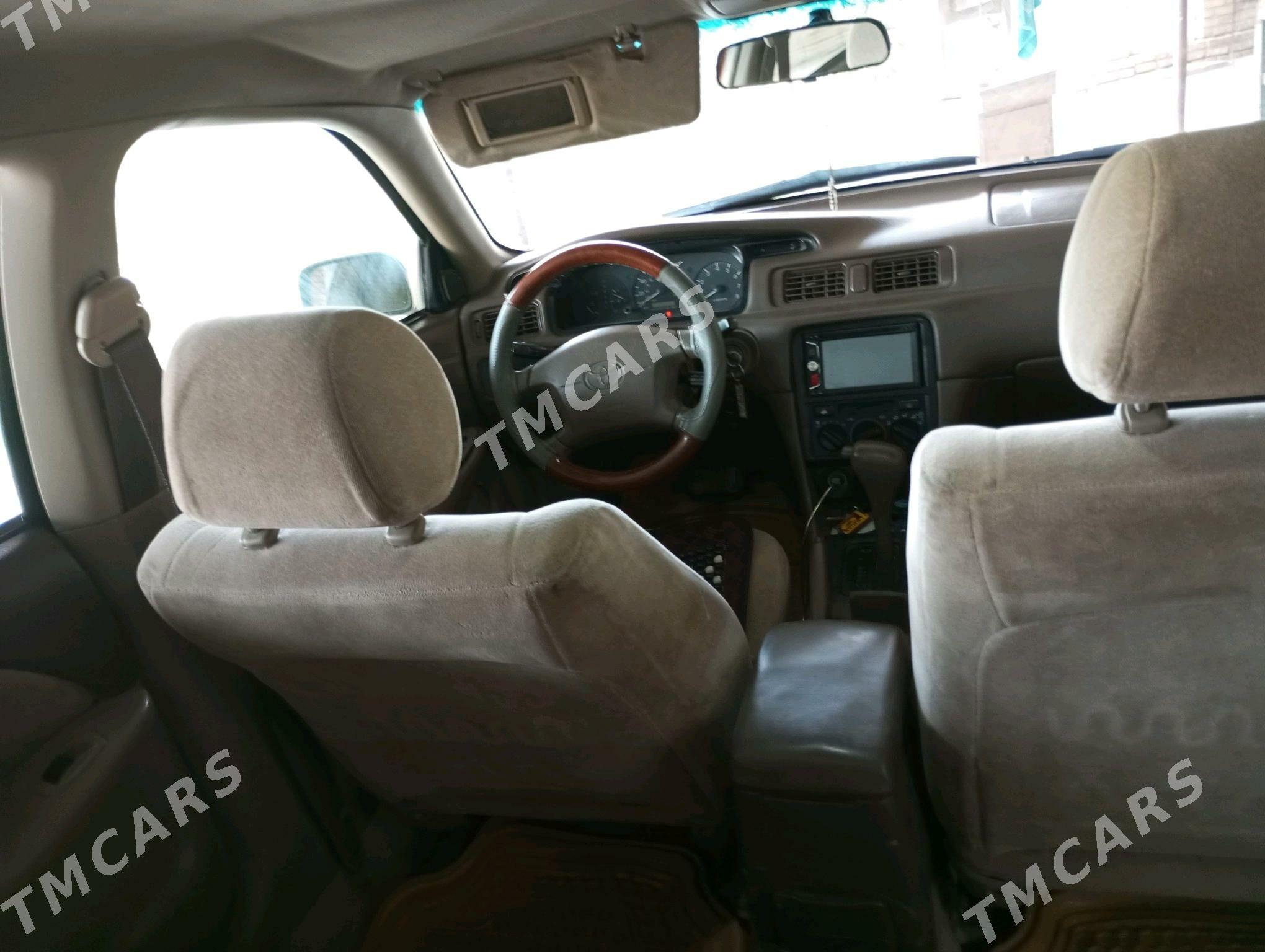Toyota Camry 1999 - 115 000 TMT - Халач - img 4