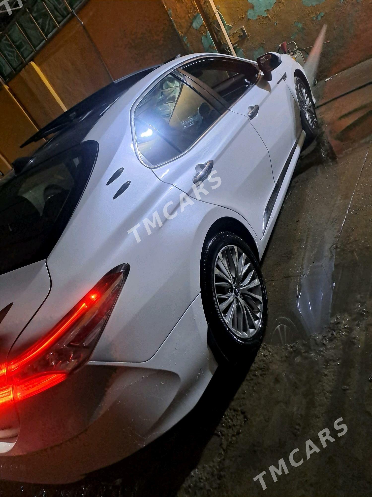 Toyota Camry 2018 - 380 000 TMT - Türkmenabat - img 4