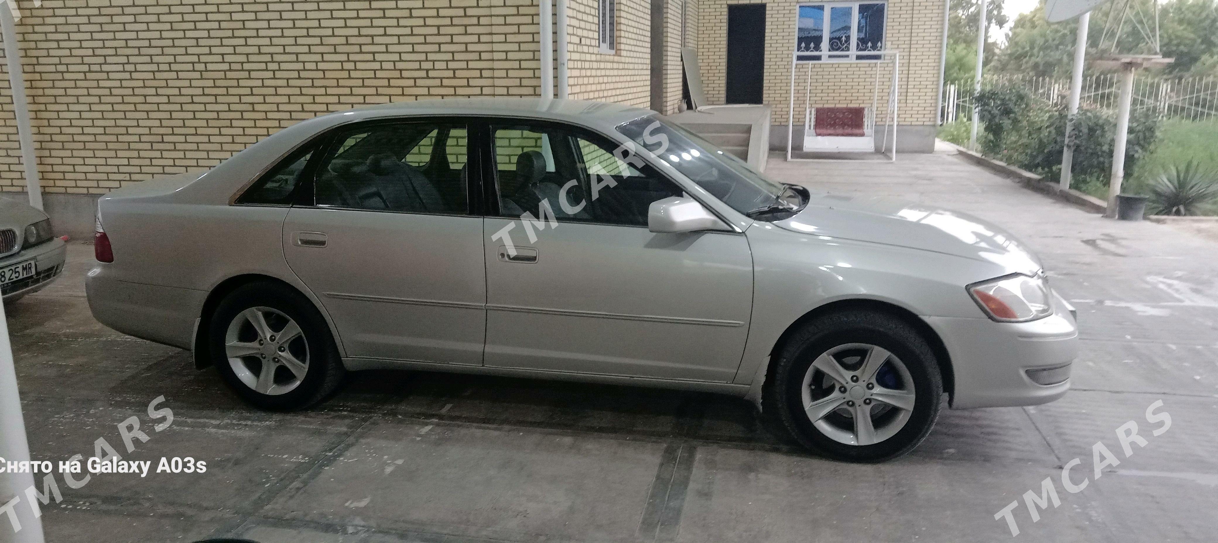 Toyota Avalon 2003 - 180 000 TMT - Сакарчага - img 2