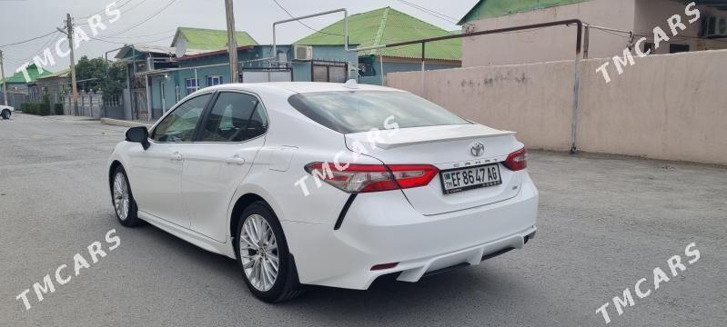 Toyota Camry 2018 - 295 000 TMT - Гуртли - img 3