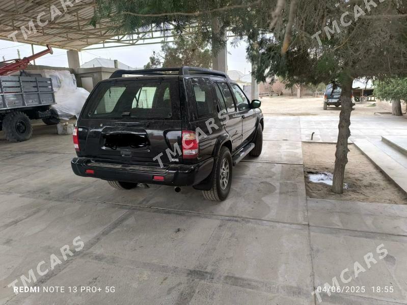 Nissan Pathfinder 2003 - 90 000 TMT - Гумдаг - img 2