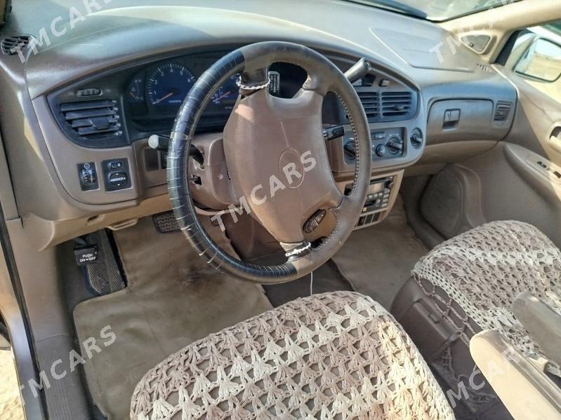 Toyota Sienna 2002 - 130 000 TMT - Esenguly - img 4