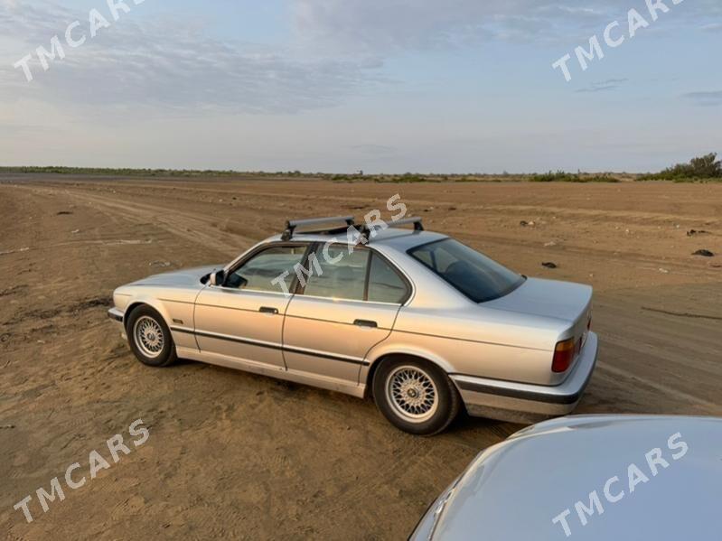 BMW 525 1990 - 65 000 TMT - Aşgabat - img 6