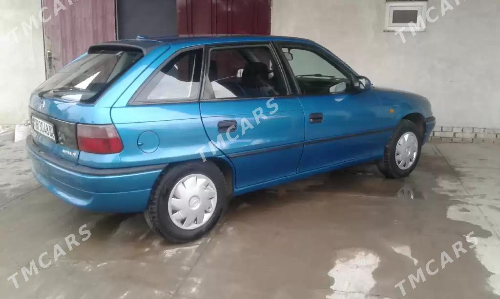 Opel Astra 1994 - 42 000 TMT - Дашогуз - img 3