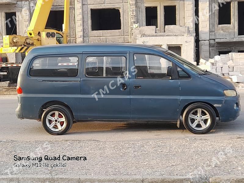 Hyundai H-1 2003 - 50 000 TMT - Balkanabat - img 2