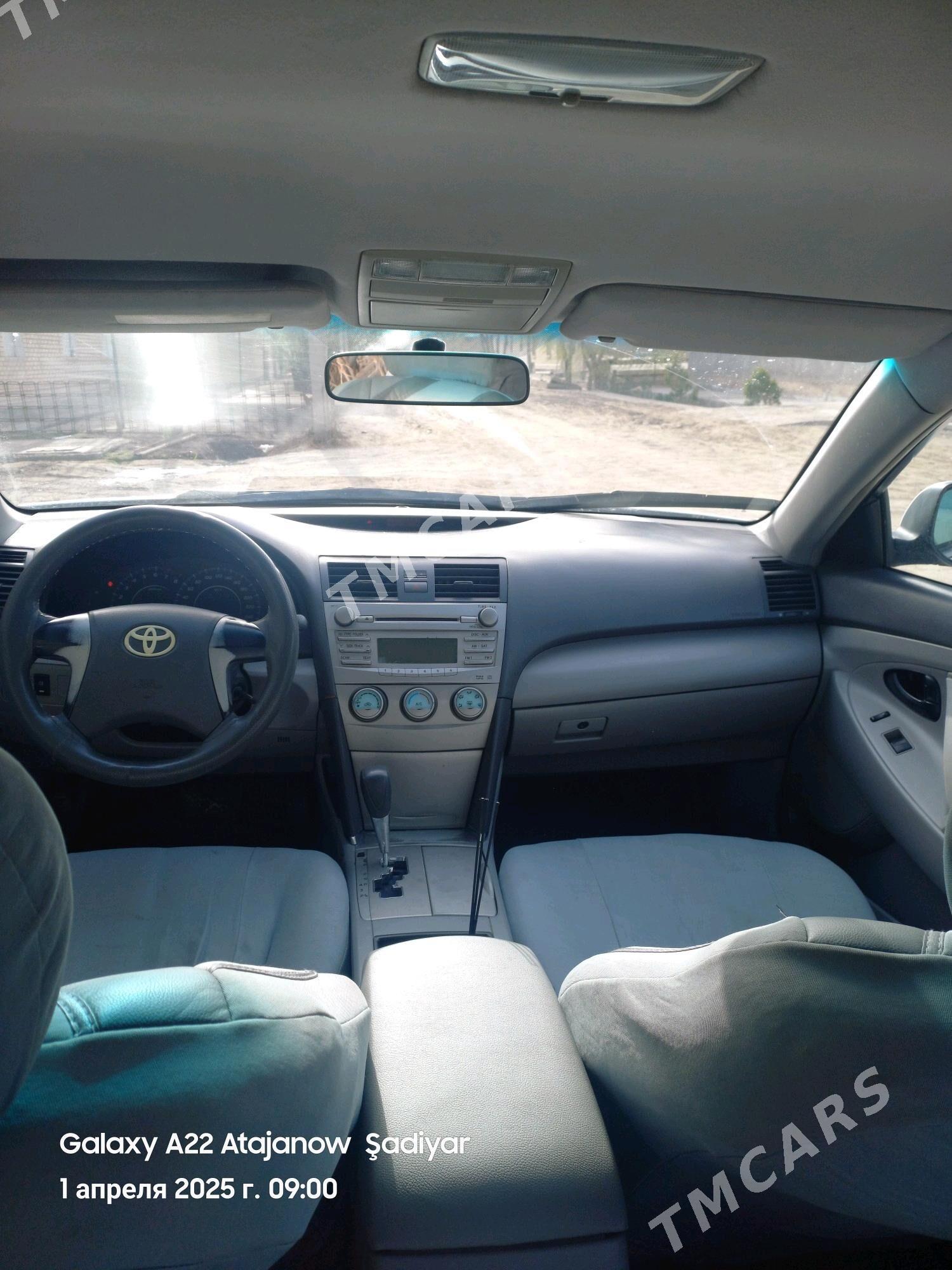 Toyota Camry 2010 - 135 000 TMT - Köneürgenç - img 6