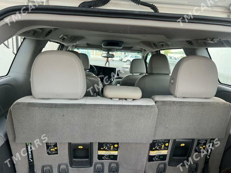 Toyota Sienna 2017 - 390 000 TMT - Мары - img 2