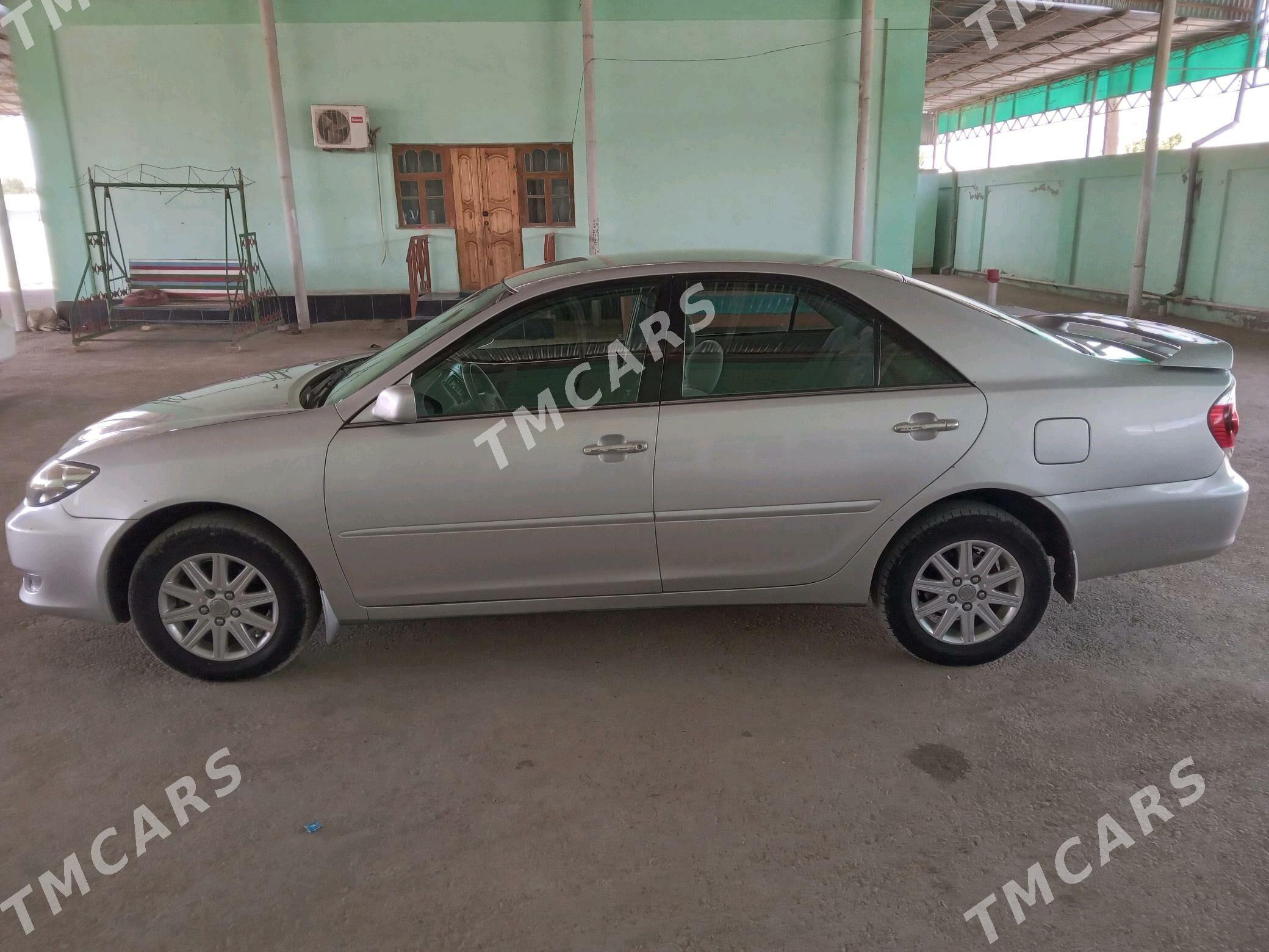 Toyota Camry 2005 - 170 000 TMT - Мургап - img 2