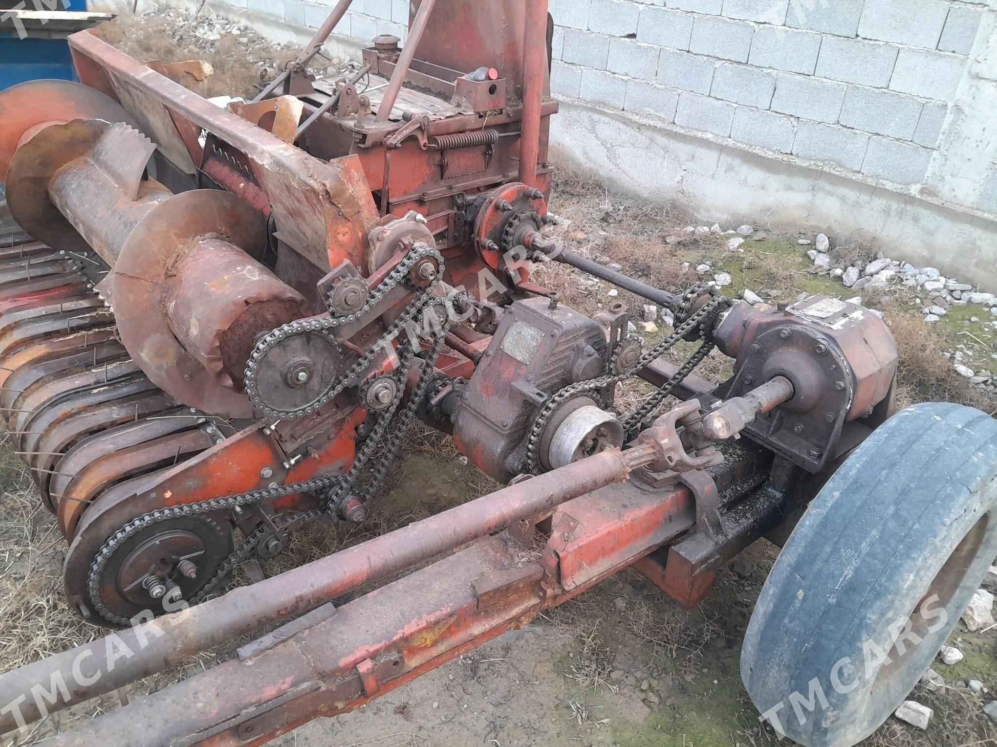 MTZ T-28 1990 - 30 000 TMT - Гёкдепе - img 3