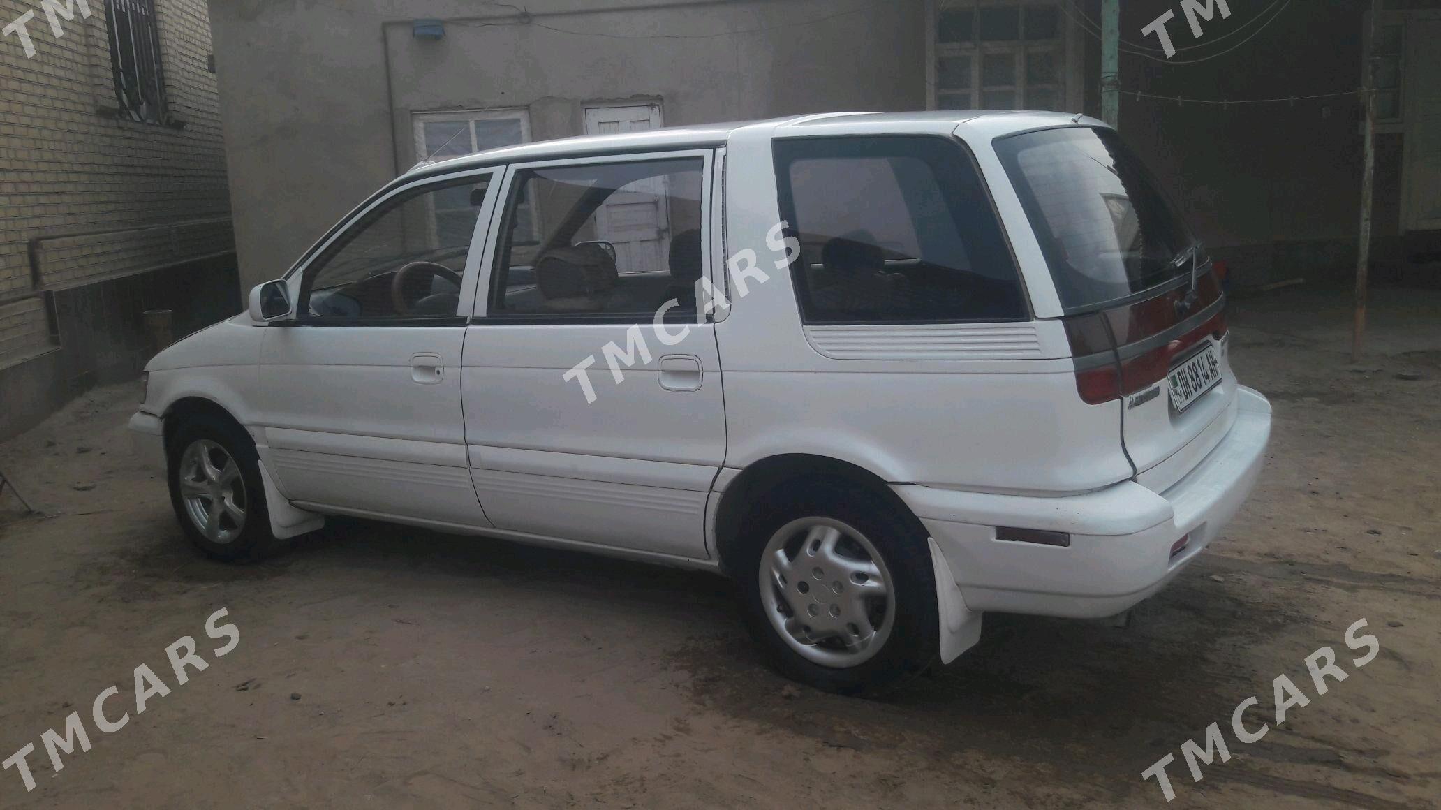 Mitsubishi Chariot 1995 - 30 000 TMT - Tejen - img 5