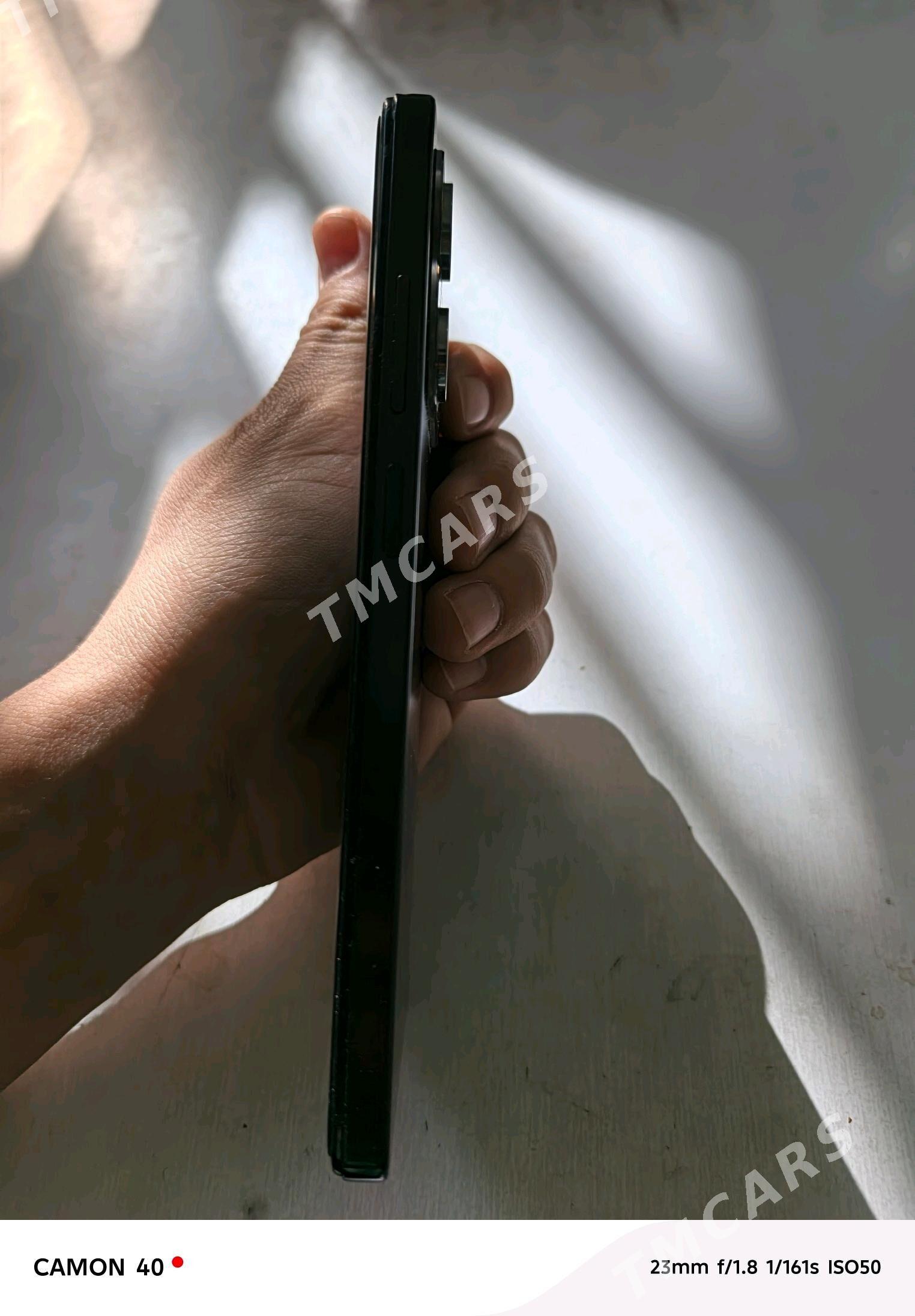 poco x 5 pro 5g - Бахарден - img 4