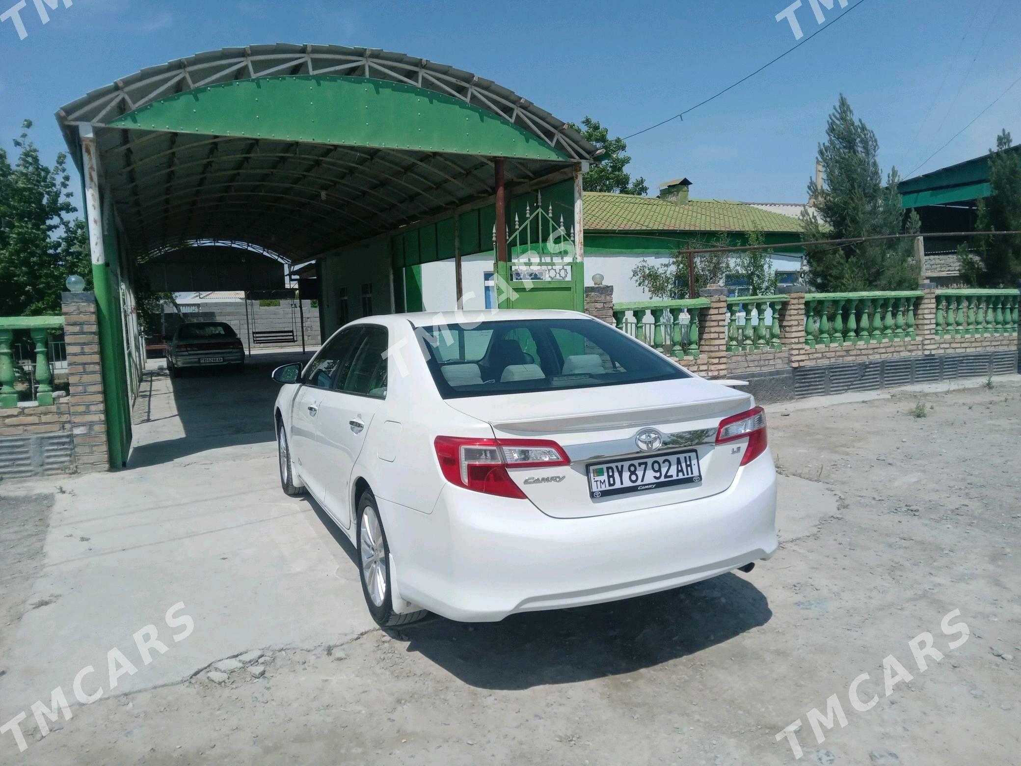 Toyota Camry 2012 - 180 000 TMT - Гёкдепе - img 6