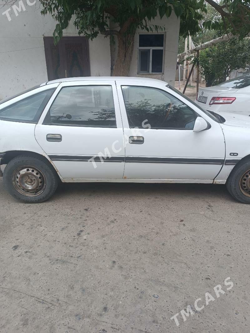 Opel Vectra 1992 - 26 000 TMT - Daşoguz - img 3