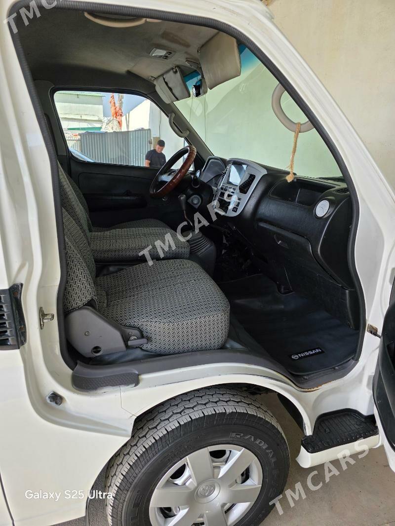 Nissan Urvan 2009 - 199 000 TMT - Херрикгала - img 6