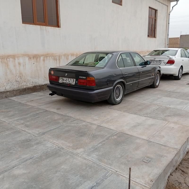 BMW 525 1990 - 42 000 TMT - Çärjew - img 6