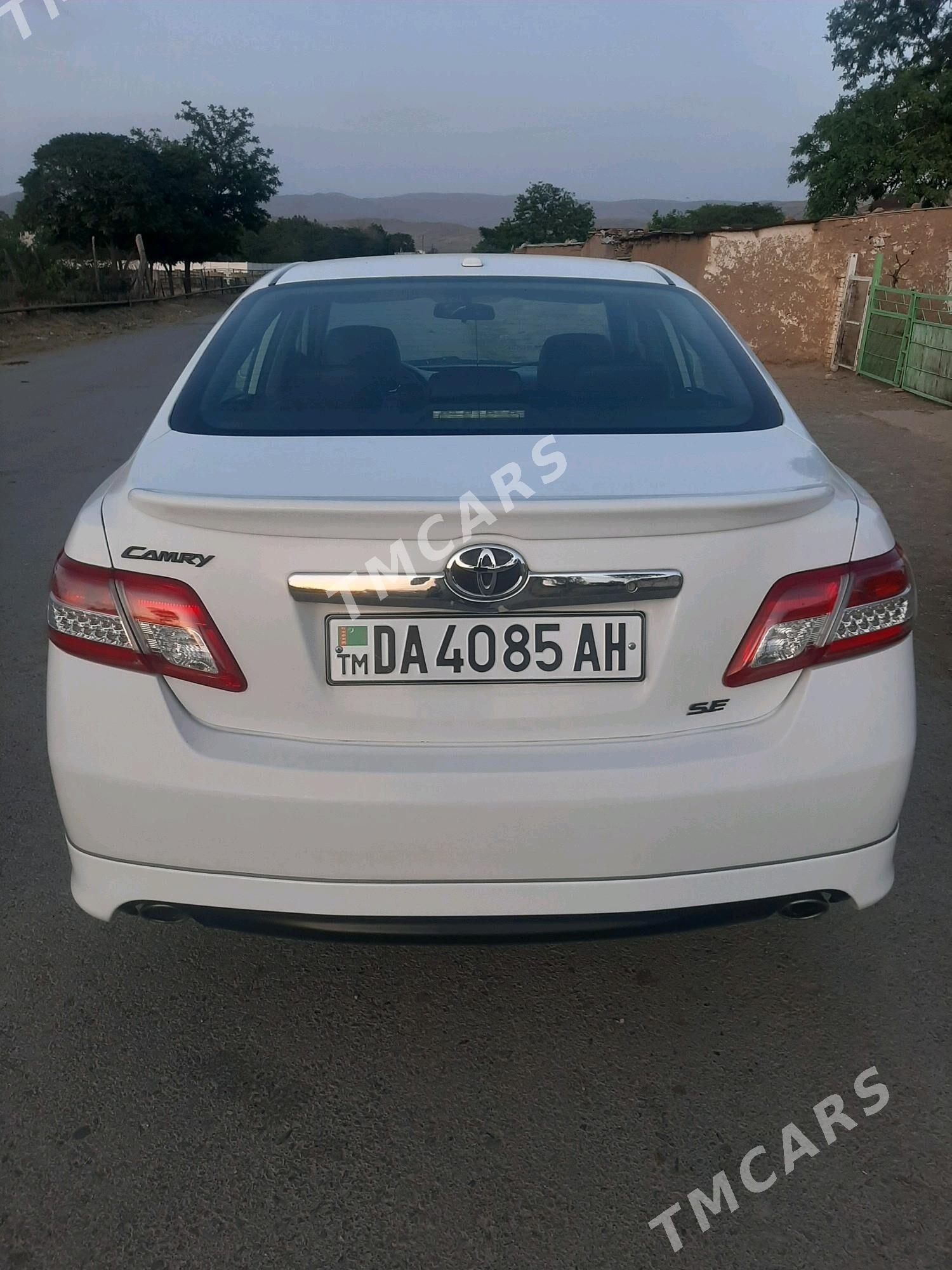 Toyota Camry 2010 - 170 000 TMT - Bäherden - img 10