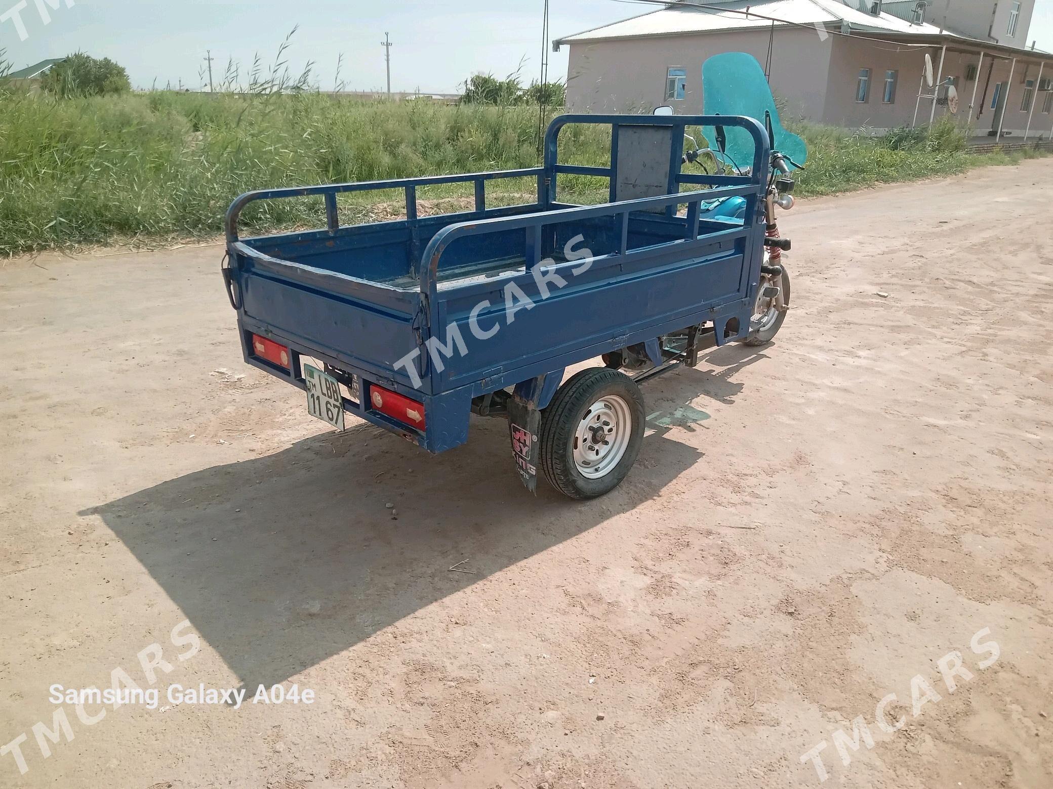 Fekon FK200-14G 2015 - 16 500 TMT - Фарап - img 3