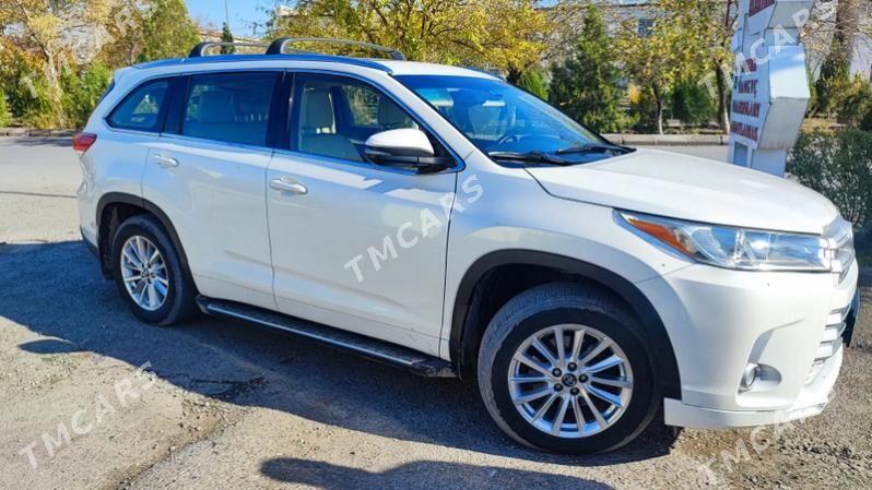 Toyota Highlander 2018 - 440 000 TMT - Мары - img 7